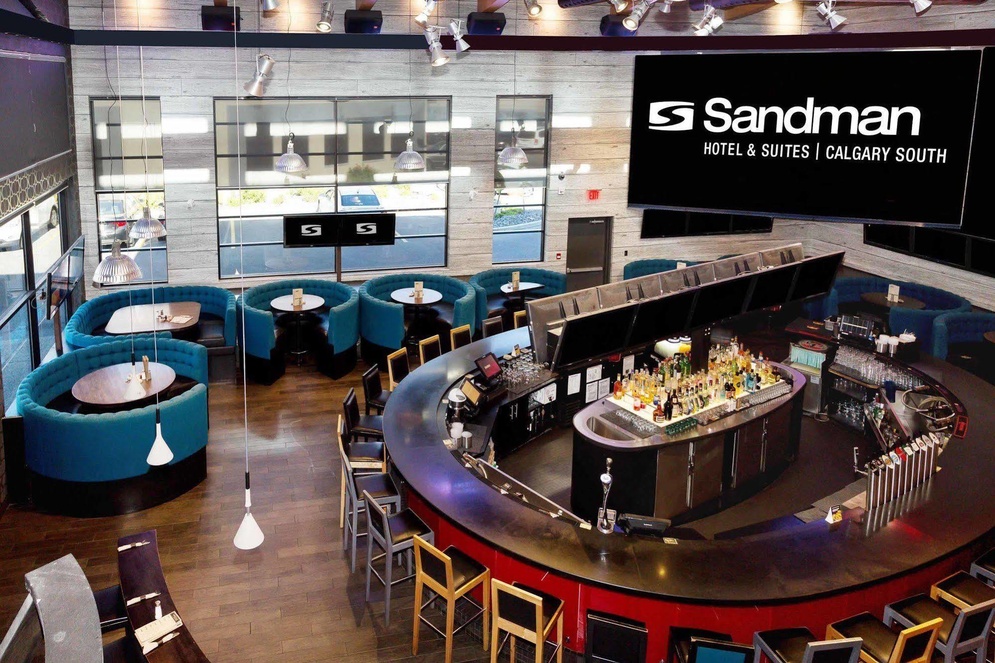 Sandman Hotel & Suites Calgary South Exterior foto